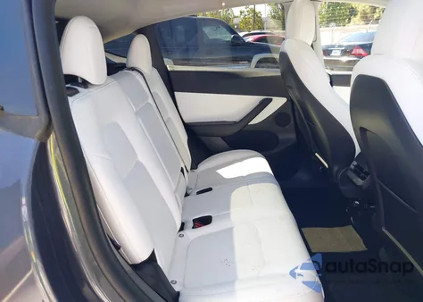 2022 Tesla Model Y Long Range Dual Motor All-Wheel Drive из США, поврежденный, VIN 7SAYGDEE4NF462065